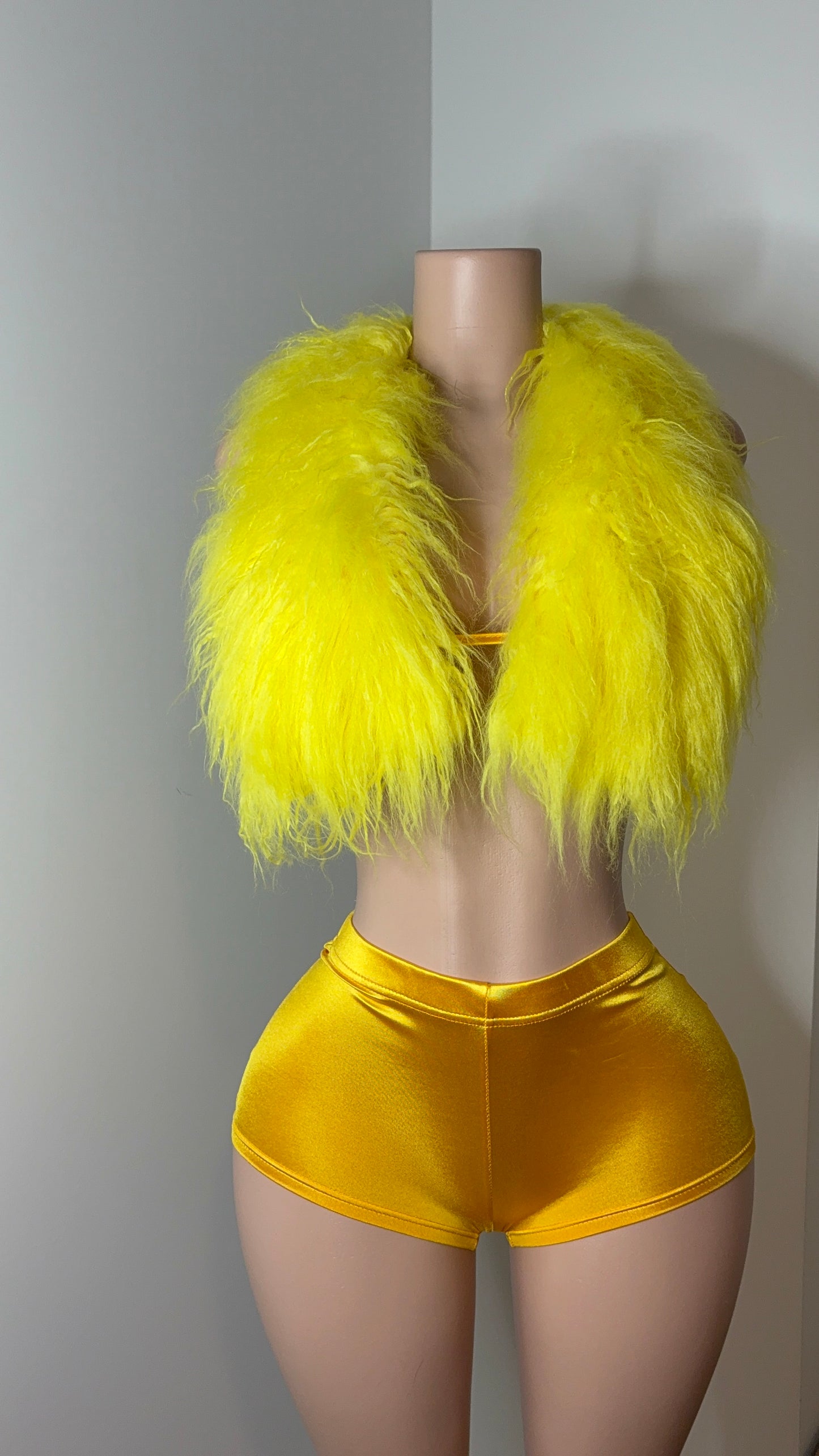 Lotus Fur Set - Lemon