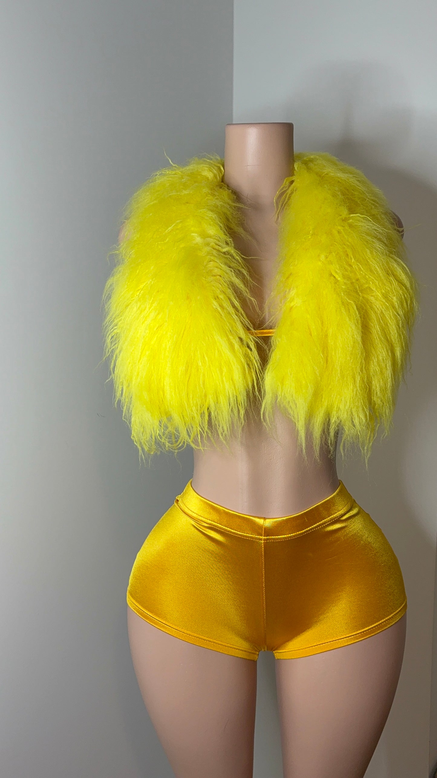 Lotus Fur Set - Lemon